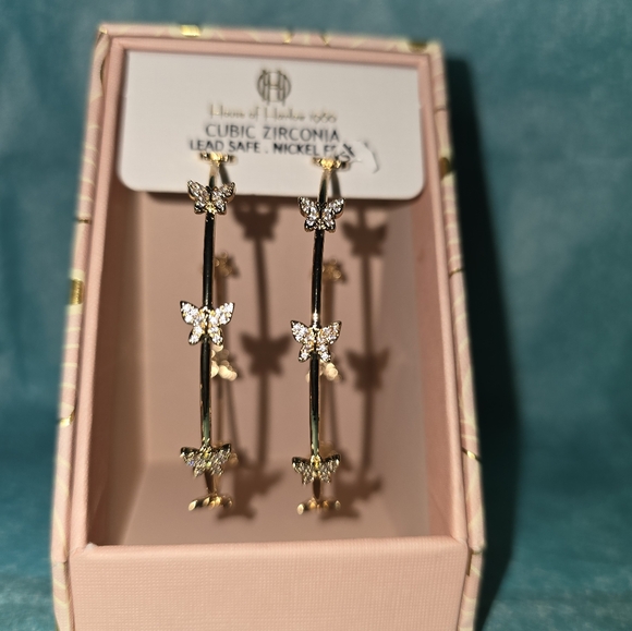 Large Butterfly Hoops - Picture 2 of 4